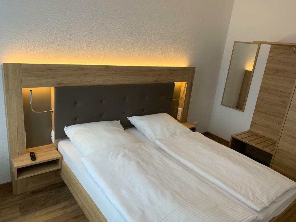 Ferienwohnung Katharina Wilhelmshaven Buitenkant foto